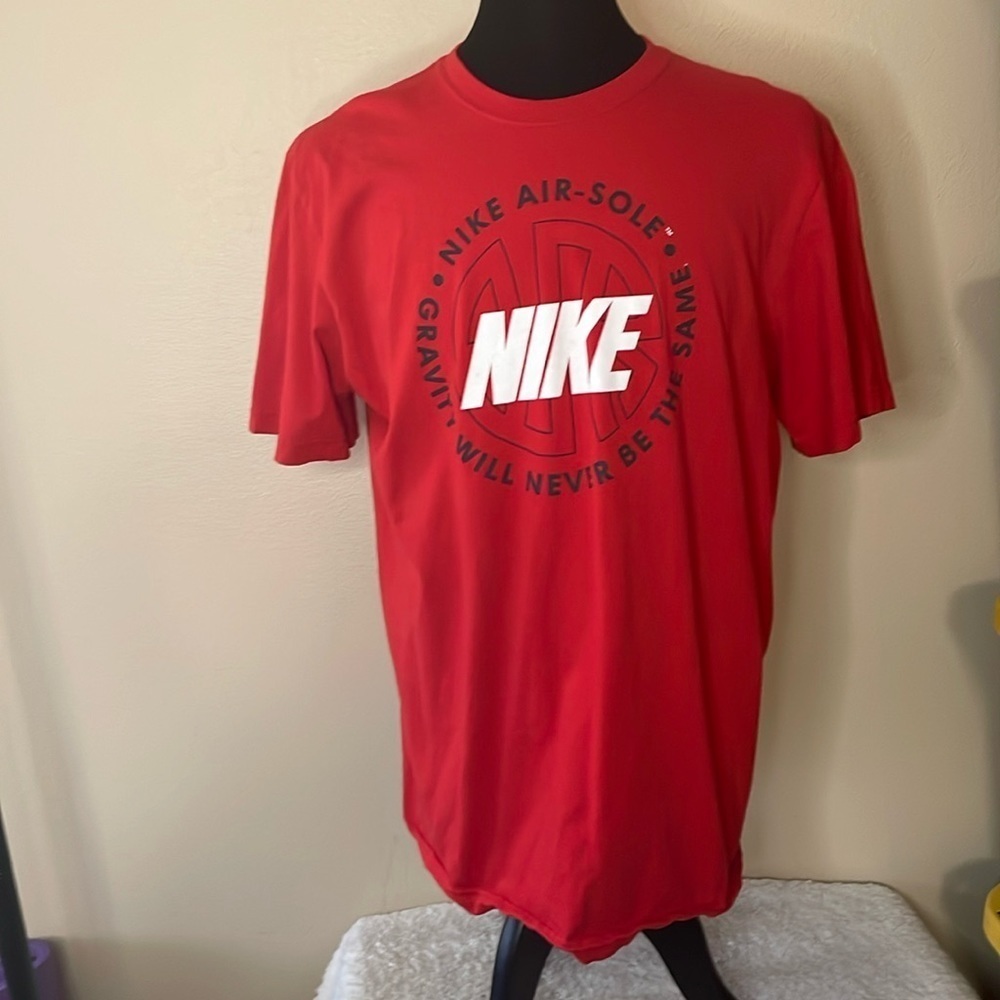 Nike T-Shirt Size XL